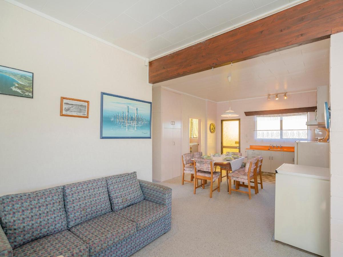 Cosy At Cooks - Cooks Beach Downstairs Unit Exterior foto