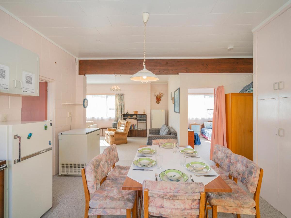 Cosy At Cooks - Cooks Beach Downstairs Unit Exterior foto