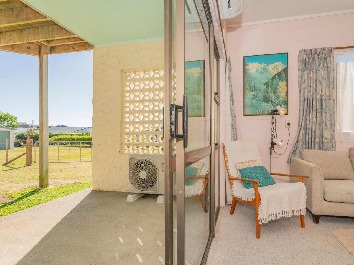 Cosy At Cooks - Cooks Beach Downstairs Unit Exterior foto